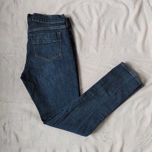 Old Navy Sweetheart Skinny Jeans